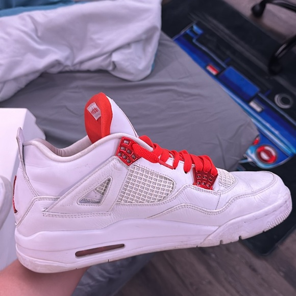 metallic orange 4’s main image 7
